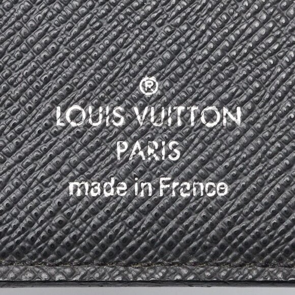 Louis Vuitton Black Taiga Leather Brazza Wallet - Picture 4 of 10
